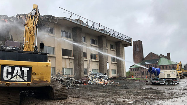 Wrecking Begins With V-500 GT Dust Suppression as Gorick Construction Demolishes Hospital Building